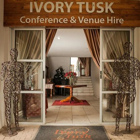 טזאנין Ivory Tusk Lodge מראה חיצוני תמונה