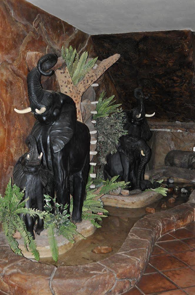 טזאנין Ivory Tusk Lodge מראה חיצוני תמונה